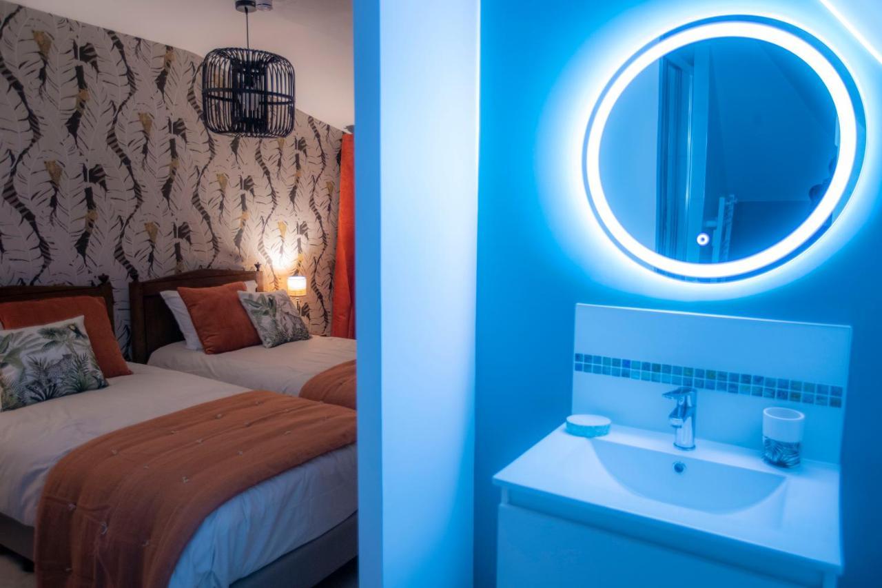 Chambre Jungle Dans Maison D'Hote "Le Petit Clouet"- Rochecorbon Zewnętrze zdjęcie