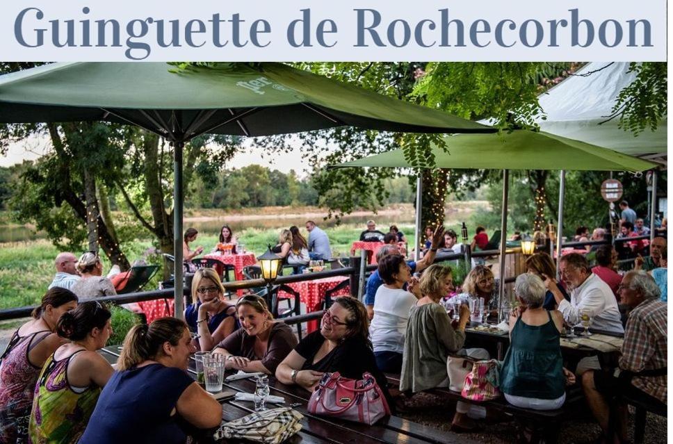 Chambre Jungle Dans Maison D'Hote "Le Petit Clouet"- Rochecorbon Zewnętrze zdjęcie